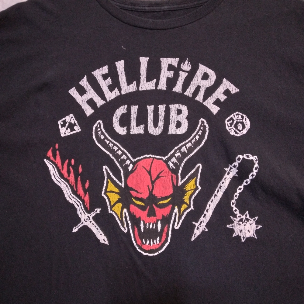 Stranger Things Hellfire Club Men's Tee- XL